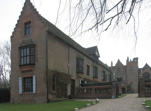 BucksFHS's tweet photo. #OTD 26 March 1530 Sir Edward Don of #Horsenden with his wife Anne visited John Russell Earl of Bedford at  #Chenies for three days. During the stay 6s. 2d. was paid for men and stabling at #Amesham ( #Bucks Record Soc Vol 33) https://t.co/UKUPl0ybM4