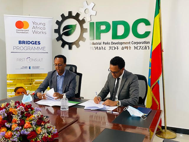 BridgesEthiopia's tweet photo. As a @MastercardFdn supported initiative implemented by @FirstConsultEth, @BridgesEthiopia signed a Memorandum of Understanding with @EthiopiaIpdc for a partnership to build competitive IPs which will create decent &amp; fulfilling industrial park jobs via a comprehensive framework. https://t.co/EL8D7gMi4f