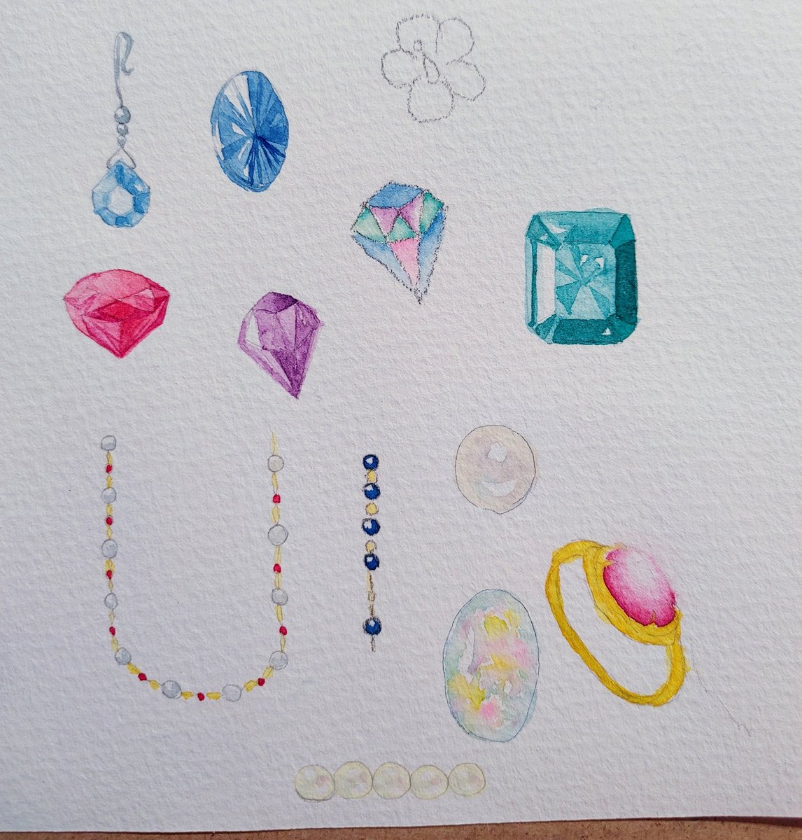 ゆかり 自作絵本公開中 次の自作絵本には宝石も出てくるので練習練習 どの線画がいいか 描き方がいいか 色味がいいか 悩みながら描くのも楽しい 水彩 絵本 絵描きさんと繋がりたい 宝石 イラスト練習中