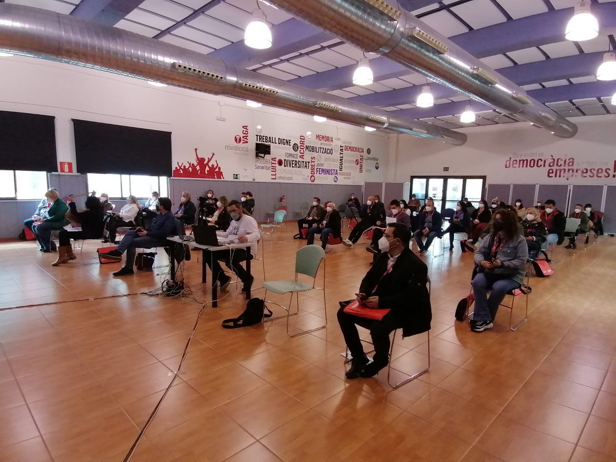 ccoo_bll_apag's tweet photo. Iniciem el 2n Congrés de @CCOO_CiS #BLLAPAG a la sala d'actes de #Cornellà. 
50 delegats i delegades q faran balanç, debatran l'estratègia, organització, acció sindical i elegiran òrgans direcció.
Som-hi❗
@ccoocatalunya
@CCOO_CiS

#LaForçaDelsTreballs #ConstruïmFutur https://t.co/pWNjdfKa46