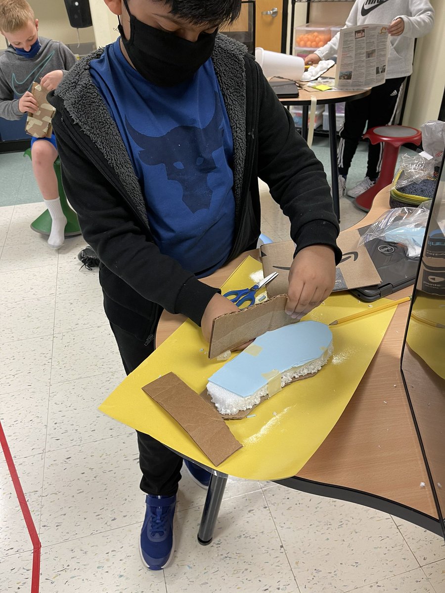 PennywellSTEM's tweet photo. Our 4th graders are working on their sneaker STEM challenge. I am very impressed with their work. @ShakeragElem #STEM #STEMchallenge #elementarySTEM https://t.co/feswuL9fBF