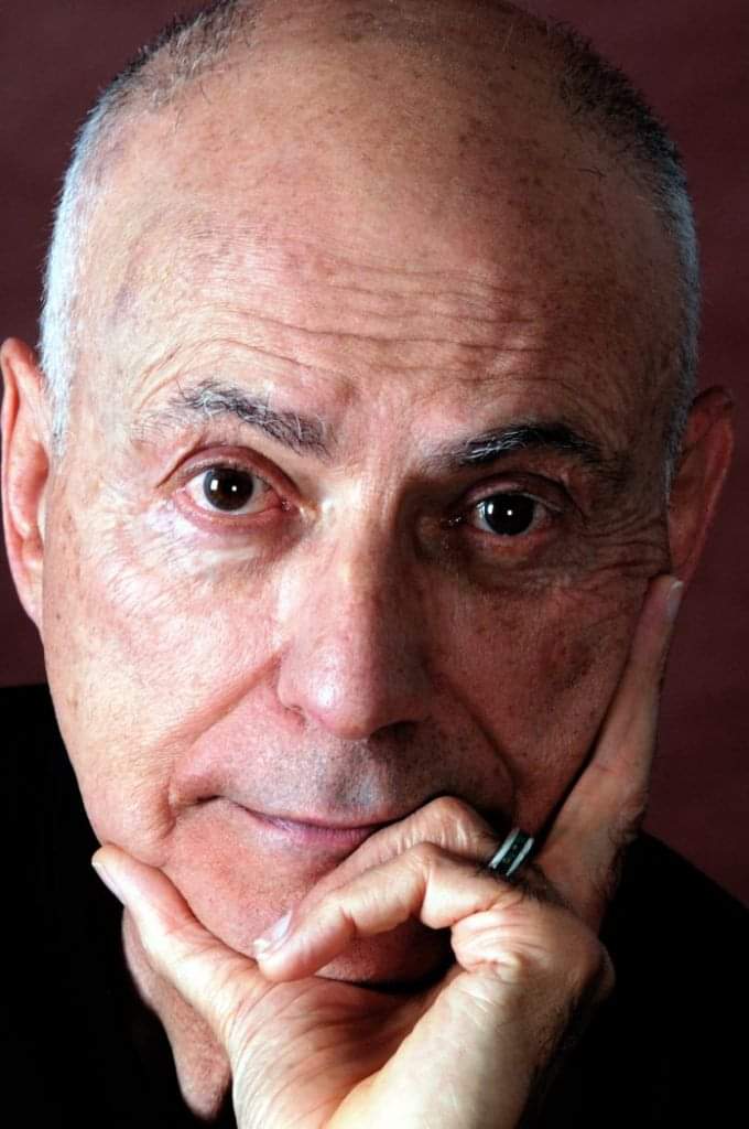 Happy Birthday to Alan Arkin who turns 87 today. 