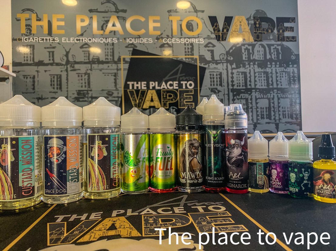 the_arras's tweet photo. Bon on va ranger tout cela.
Qui en veut ??? 🤪
#vape #vapechoice #cbon #eliquide #vapelife #vapingday #magasin @the_arras @A_et_L #custard #tptvape https://t.co/cLw9o6UIjn