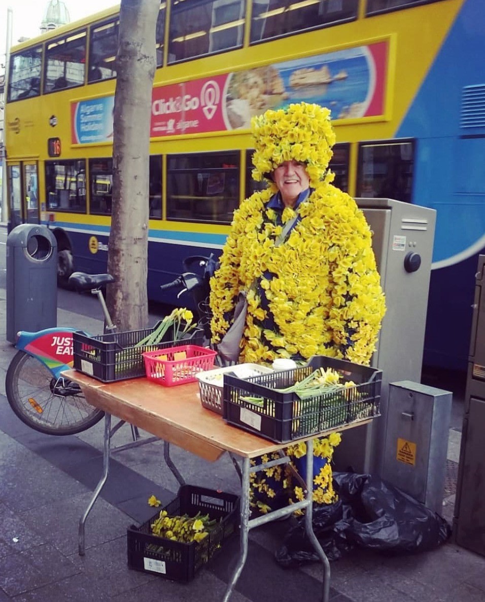 GraftonQuarter's tweet photo. We miss James AKA Daffodil Man who has helped raise funds for @IrishCancerSoc on #daffodilday for over 25 years on O'Connell St!
He cant be out today but you can still support Daffodil day and the #IrishCancerSociety by texting DAFFODIL to 50300 to donate €6🍀 https://t.co/SVocPN7lGm