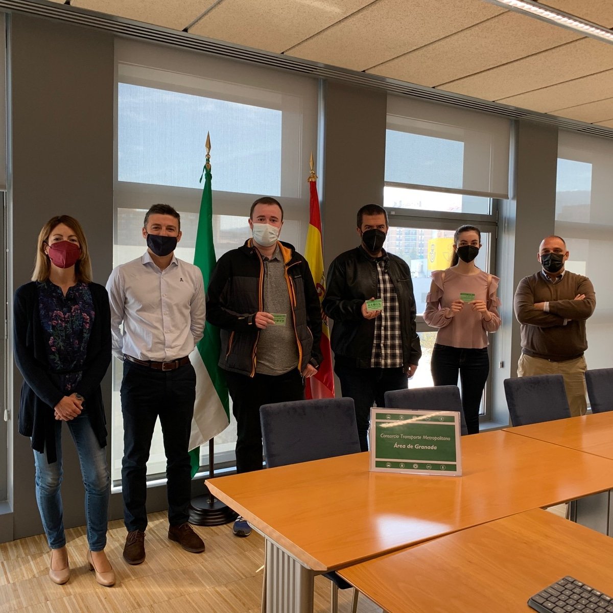 CTransporte_GR's tweet photo. 🚀 Hoy hemos entregado los premios a  los ganadores del concurso de #fotografía con móvil de la Semana Europea de la Movilidad 2020 #SEM20

Enhorabuena a los ganadores y ¡gracias a todos por participar! 💘

#ctagranada #Movilidad #premios https://t.co/6DQiGq3Arm