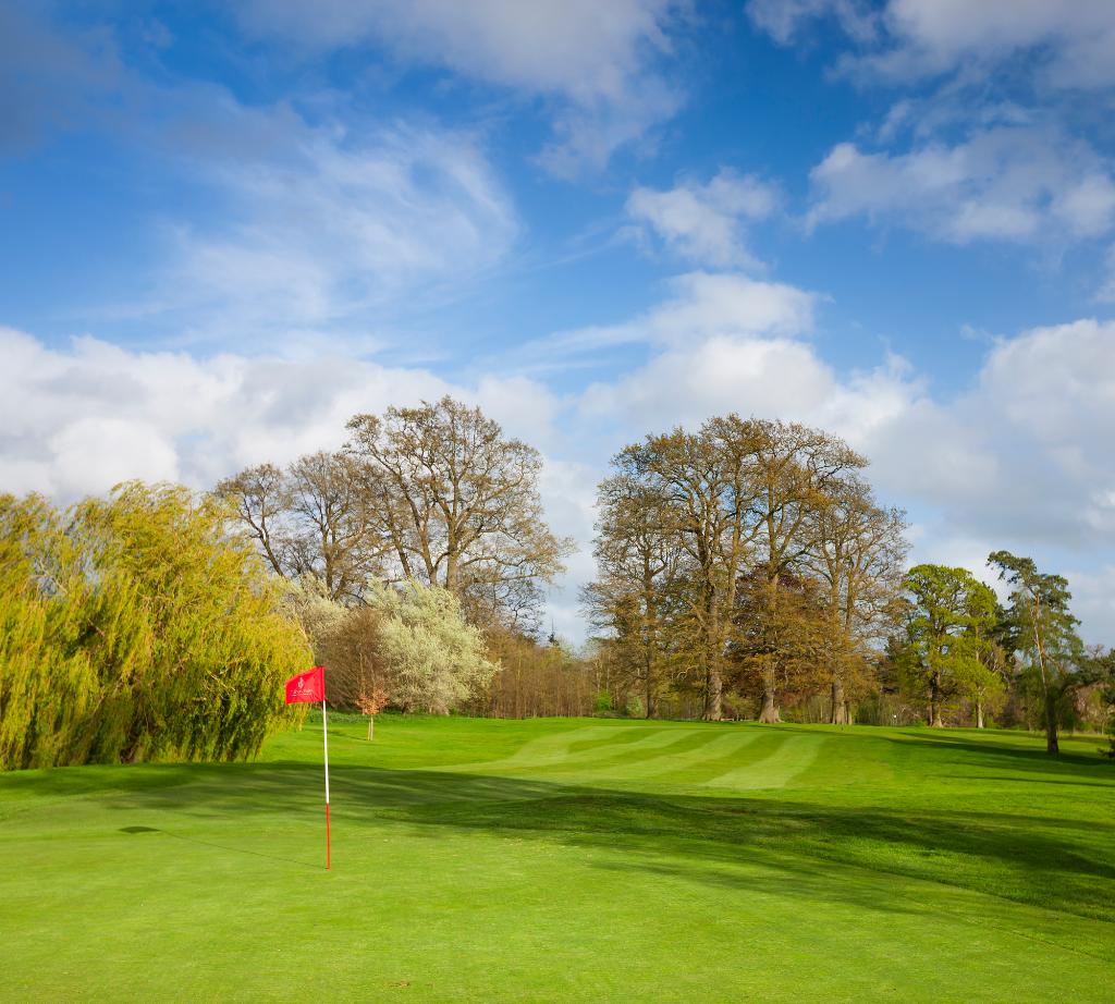 TudorPark's tweet photo. We are READY when you are! We are delighted to advise you that our golf course will be opening on 29 March. In line with local government regulations the rest of our facilities will remain closed.
Book your tee time now at: https://t.co/dLagmDUanJ 
#golf #marriottgolf #golfbreak https://t.co/8UsefEi3xD
