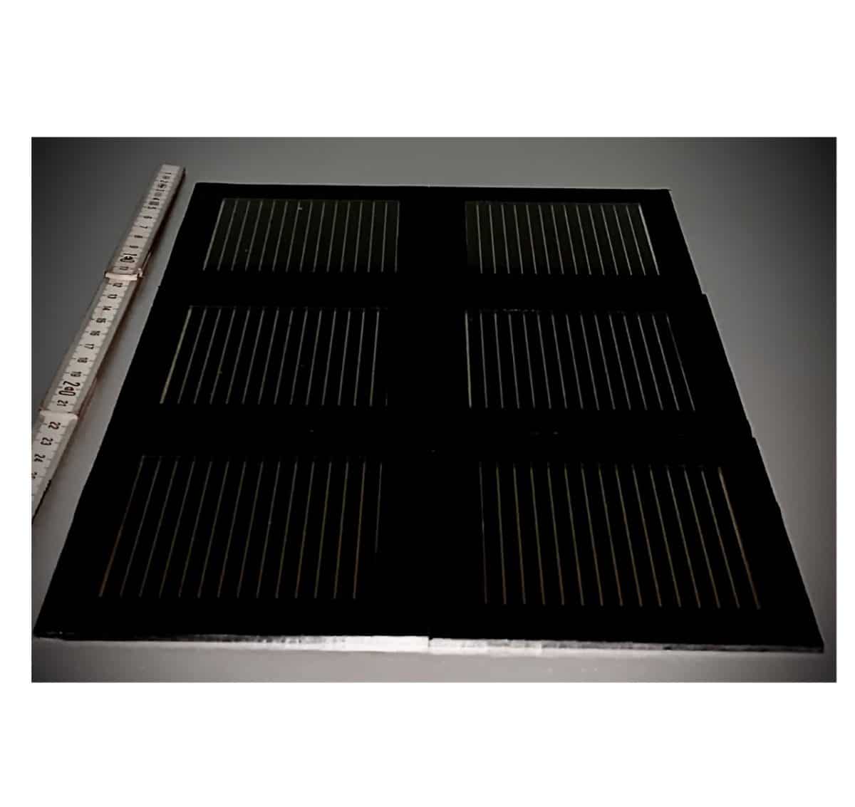 Perovskite solar module with 17% efficiency: A research team led by the University of Rome Tor Vergata in Italy has fabricated a perovskite solar module with a total active area of 42.8 cm2 and aperture area of 50 cm2. The… dlvr.it/RwPwST #solarenergy #solarpv #solar