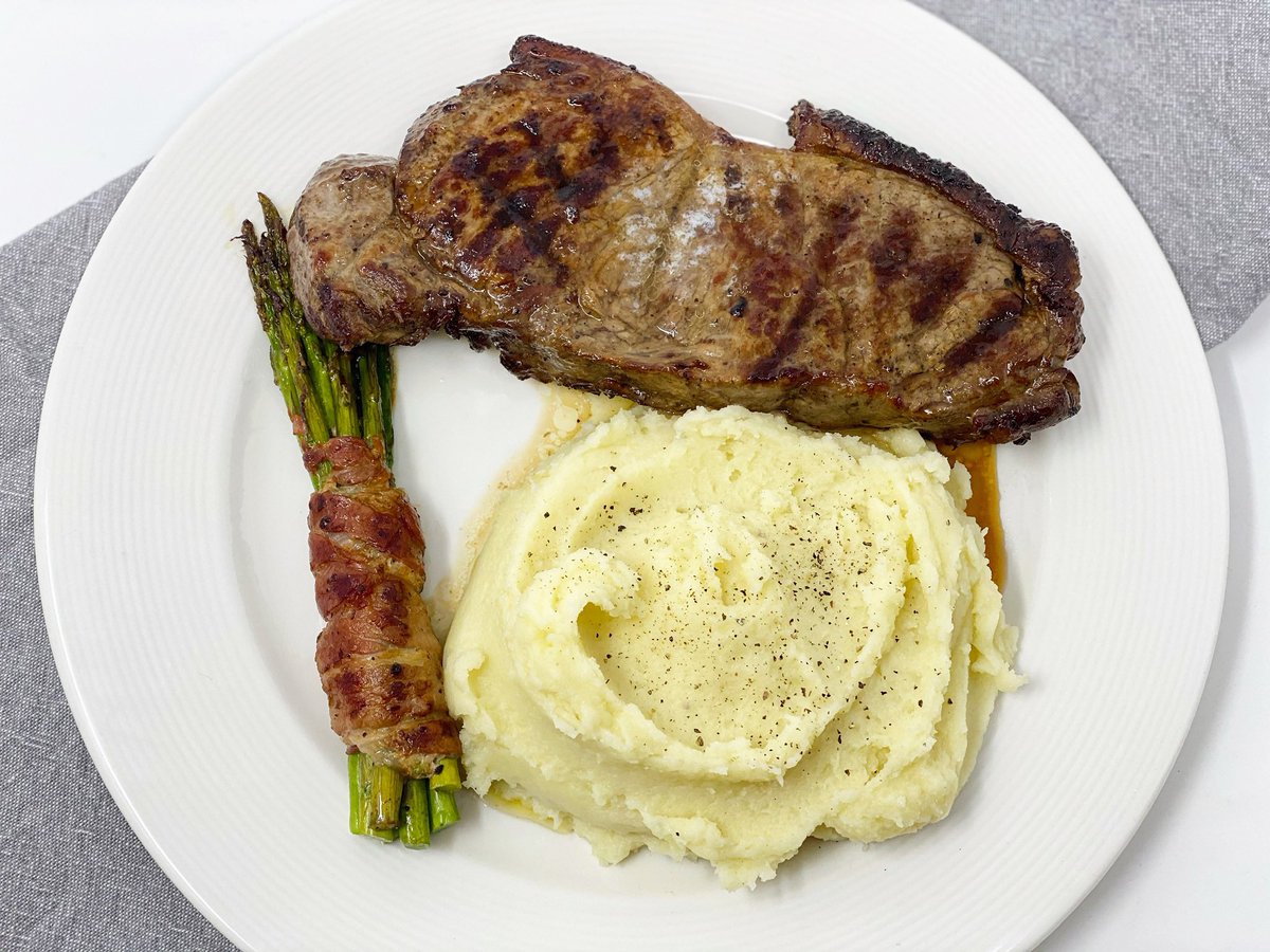I have never done a review for meats before. But I have been shopping for meats for months now from <a href="/GridIronMeat/">Grid Iron</a> and honestly it's the best place I have bought meat from.