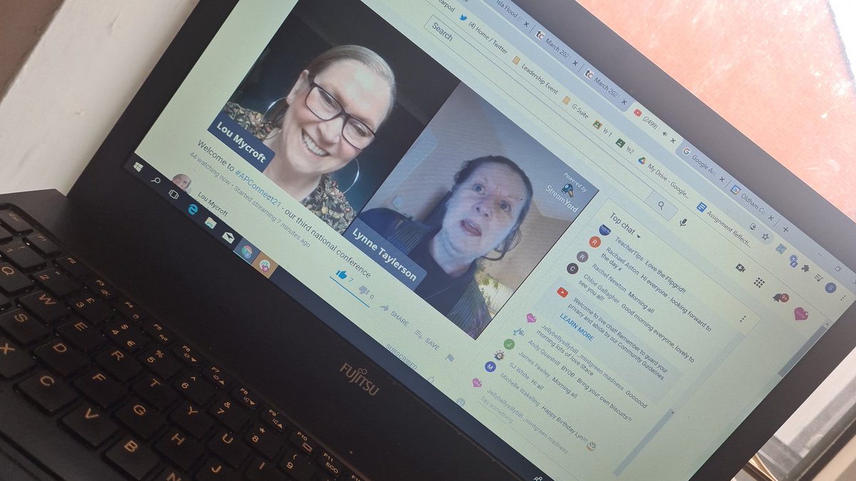 And we are offff these 2 lovlies getting us all revved up 🙌🙌🙌 @LouMycroft @Realtimeedu #APConnect21 #smashingit