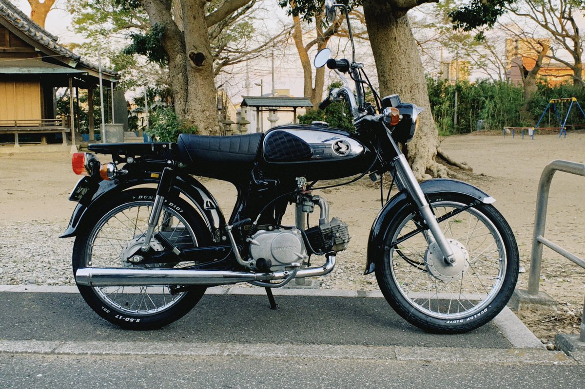 HONDA CS90のタンクをBenly CD90に取り付け ポン付など夢のまた夢で