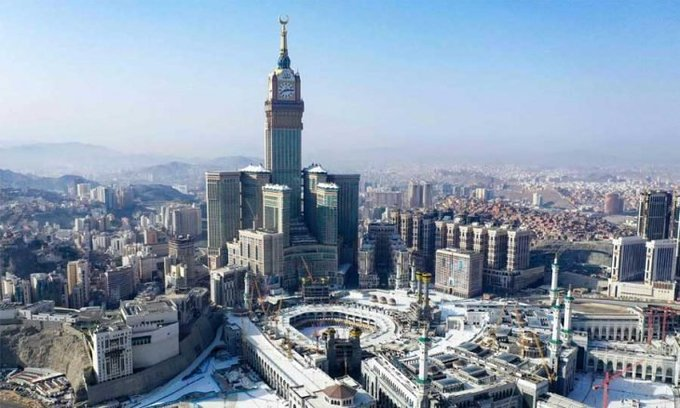 ShababKSAAlhor's tweet photo. قال موقع Business Day إن خلق فرص العمل هو التحدي الأكبر لبن سلمان في ظل بلوغ #البطالة معدلات قياسية في المملكة تتجاوز 15%. #تجمع_العاطلين_السعوديين 
via @Saudia_Leaks 
https://t.co/EC7zby94zI https://t.co/VdrBPBm11w