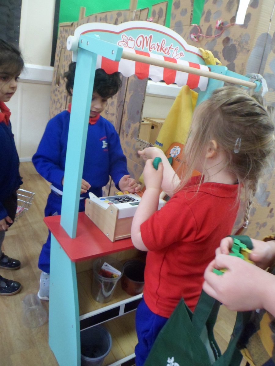 We are experiencing all aspects of Spring in Nursery at the moment. The children have helped to create a garden centre by giving us their ideas and making ‘props’ such as, blossom and flowers, to play with and ‘sell’.

#Nursery #Nature #Spring #Garden #Outside #Telfordwrekin