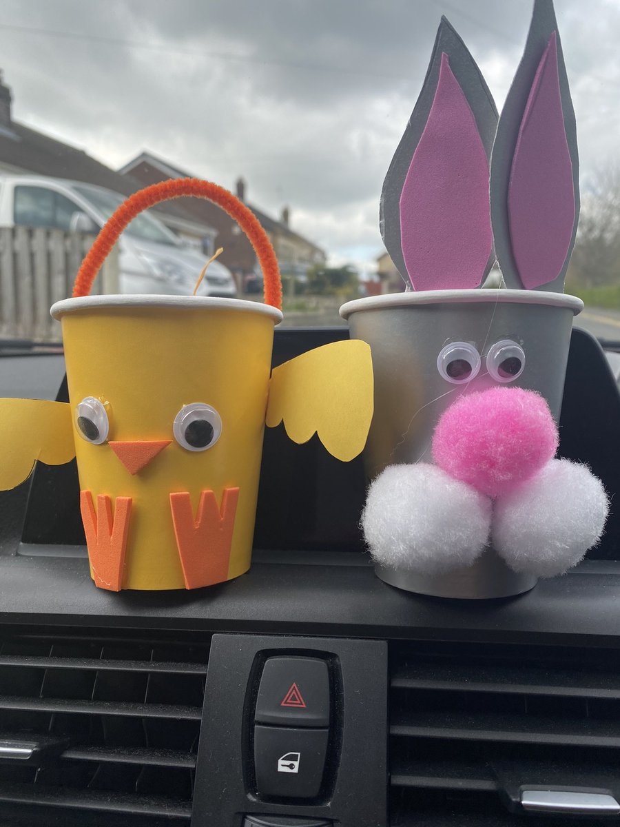 🐰 Happy hoppy (sorry!) ‘almost Easter’ 🐣🐰🌱🌷🍫😌 #schools #teachers #learners #edutwitter. Couldn’t resist these fab student-made treats <a href="/Fairfieldstweet/">Fairfield School</a> yesterday while delivering Bunnies (the <a href="/MaltesersUK/">Maltesers UK</a> variety!) to reception. They really made me smile! 😌🥰 Happy Friday!