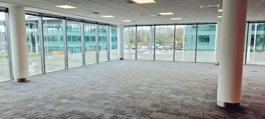 BEGroup_UK's tweet photo. Bridgewater Place @birchwood_park.....a bright and airy 3000 sq ft office suite....rarely is there an office of its size at Warrington's most prestigious office scheme #callforaviewing #smalloffice #bigprofile #birchwood #warrington #upgradeyouraccomodation https://t.co/Hy5DVPzBqK