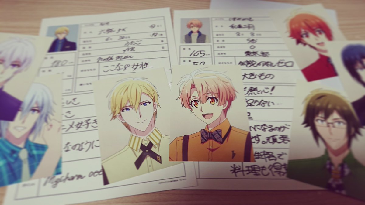 履歴書と宣材写真の相性よすぎる 