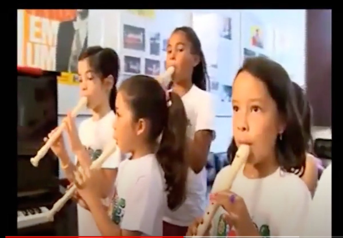 BritishMusic_'s tweet photo. Fascinating idea of teaching children music using illustrations instead of musical notes ...
Our latest digital residency 'transports' @midori_komachi to Diamantina to find out more about the musical life of Brazil w/ @PRSFoundation #MIRBrazil
Read: https://t.co/QYrgzrzFAC https://t.co/Ij4QgXm8Su