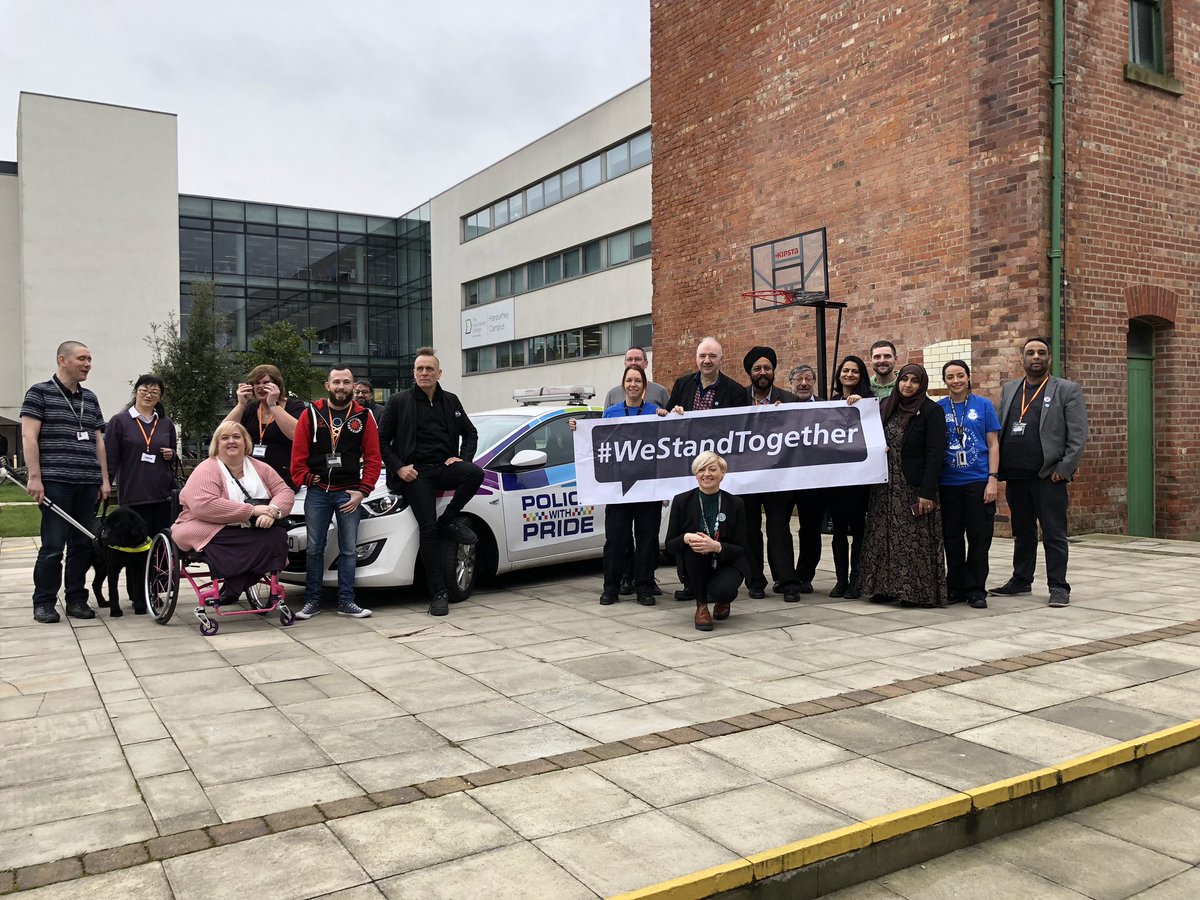 Amanda Sillett tweet media