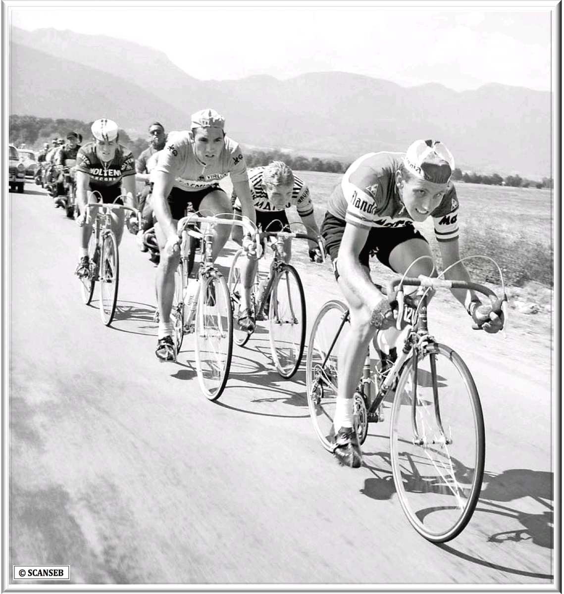 team_zoetemelk's tweet photo. #JoopZOETEMELK et #EddyMERCKX font la décision sur le #TDF70
#CyclingLegends #Zoetemelk #TourdeFrance https://t.co/A33cw85fL3