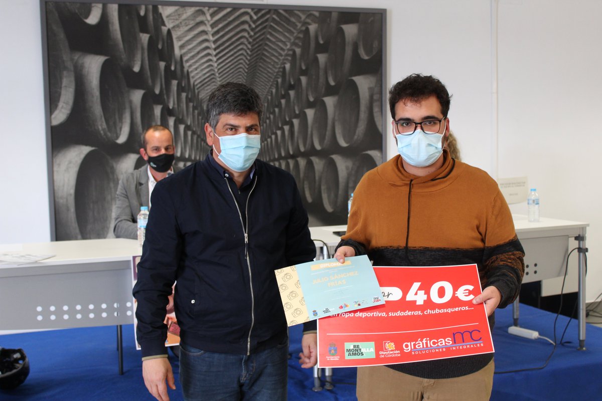 Ayto_Montilla's tweet photo. El @CijMontilla entrega los premios del concurso ‘Una foto por la igualdad’

La actividad ha contado con la participación de hasta 22 fotografías, y doce de ellas quedarán expuestas en el Centro Cultural y en la Casa Joven y centro educativos

Info ➡️ https://t.co/Jo2vIHXvM8 https://t.co/btzx669Rgs