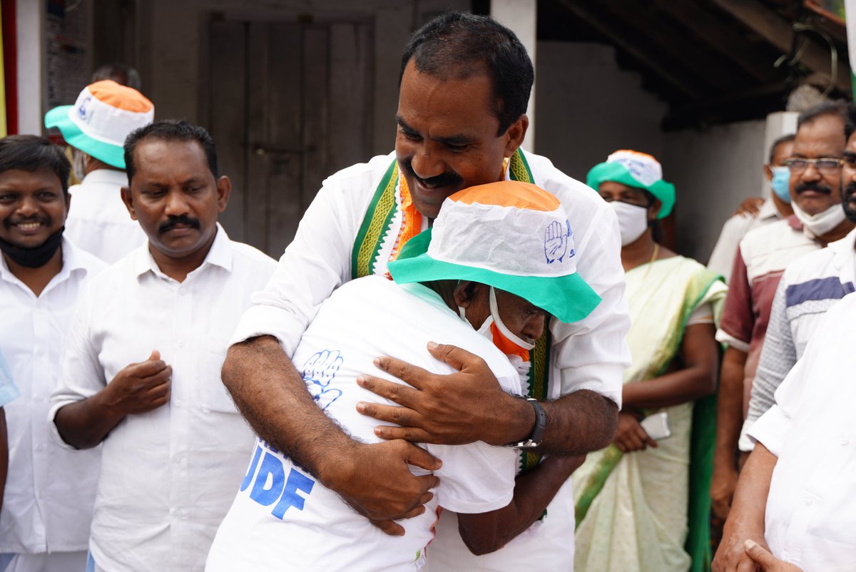 aluvamla's tweet photo. നെടുമ്പാശ്ശേരി പഞ്ചായത്തിലെ പര്യടന വേളയിൽ.
#nedumbassery https://t.co/3zFPEQXTUd