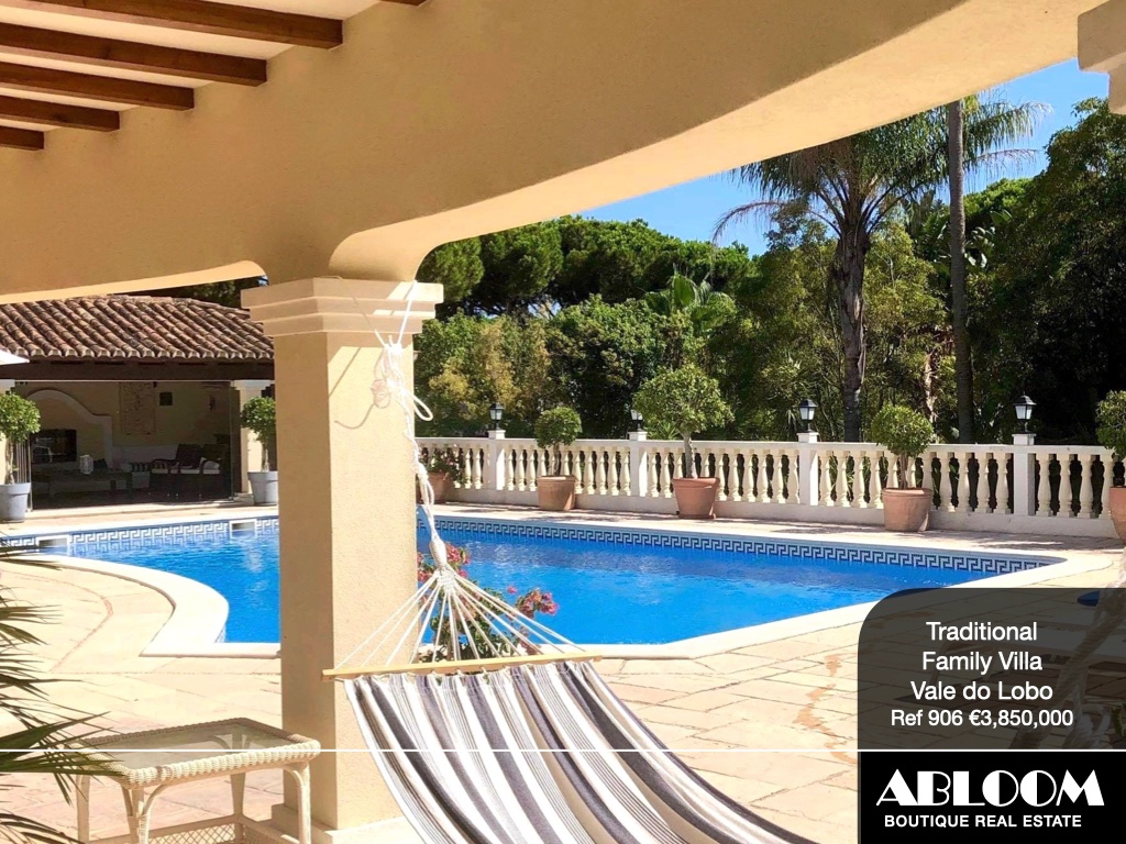 AbloomProperty's tweet photo. The perfect spot to unwind ...

Double plot with possibility to extend !
Walking distance to the beach !
Very private !

 https://t.co/8IRybZHxuE

#valedolobo #walktothebeach #golflife #goldentriangle #abloom https://t.co/l6LLmzkdBs