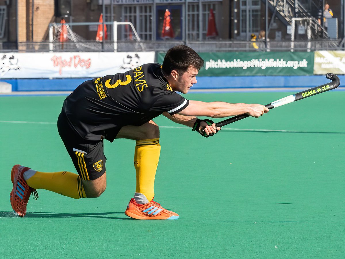 England Hockey has taken the decision to curtail the <a href="/Vitality_UK/">Vitality UK</a> Women’s and Men’s England Hockey Leagues for the 2020-21 season 🏑

There will be no promotions or relegations with the season declared null &amp; void ❌ 

Read more 👉 eng.hockey/3lUeD7z