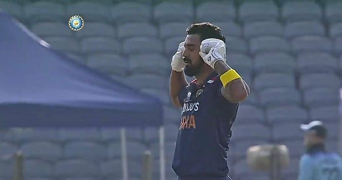 Kl Rahul Replicates Philippe Coutinho Celebration After Scoring A Century During Ind Vs Eng 2nd Odi Did Indian Wicketkeeper Take A Subtle Dig At Critics