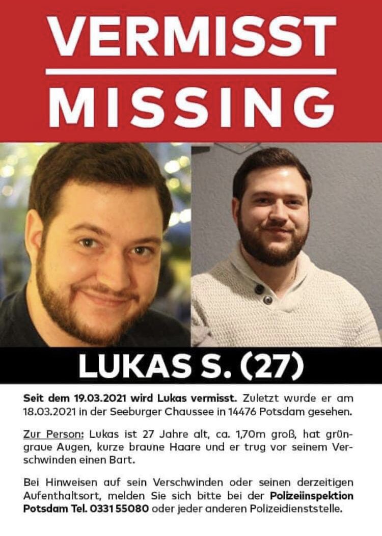 LEE476517's tweet photo. ‼️ PLEASE SHARE!!! My friend’s cousin is missing!!! 🥺🥺😭 If you have seen him please contact @nette_z https://t.co/0W36x145ru