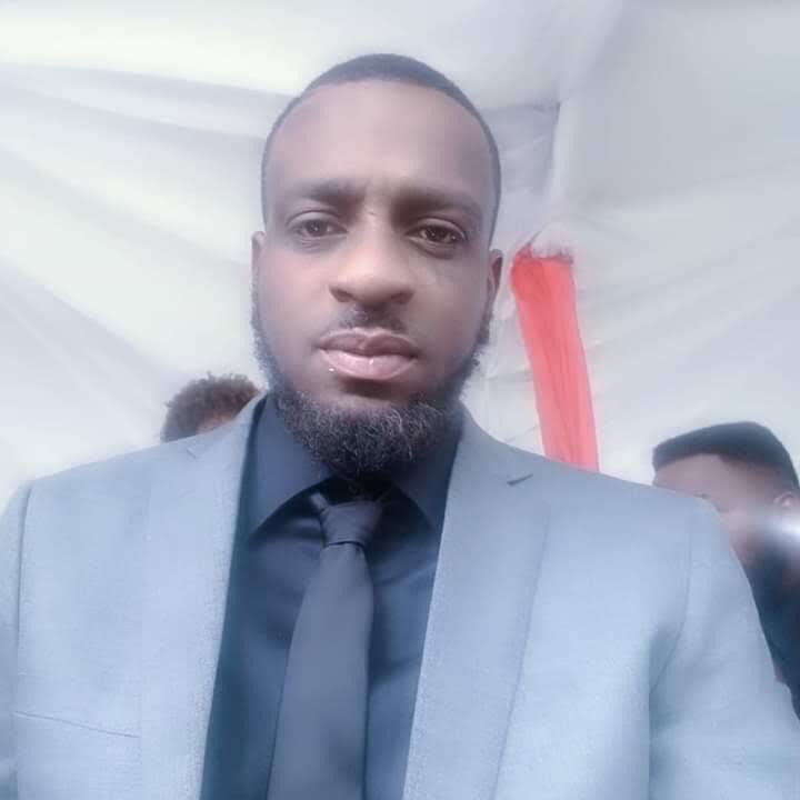 FantomOfisyel26's tweet photo. HBD to Me 💯 Mèsi BonDye 🙏 40 ans pa yon jwèt https://t.co/p3HZVTCgLy