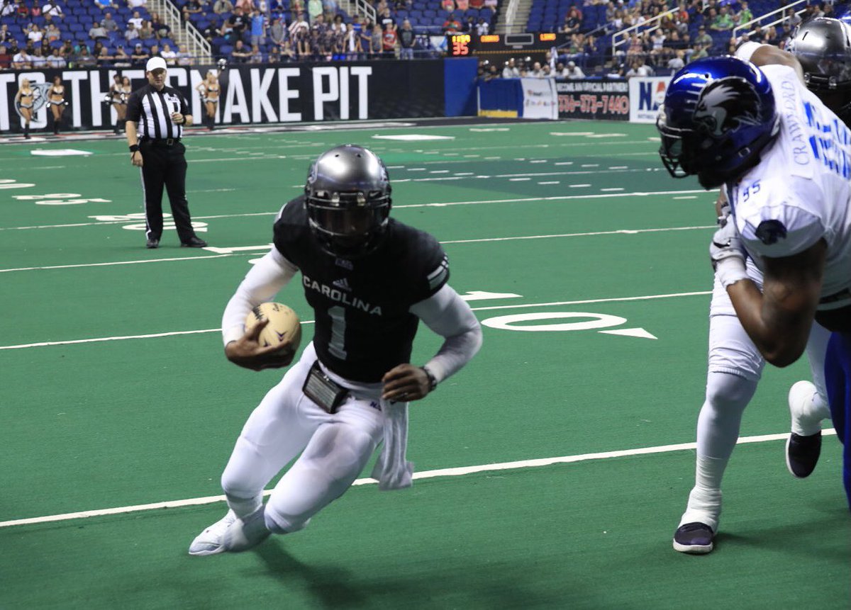 CarCobras's tweet photo. Running into the weekend likeππΏββοΈπ¨
.
.
.
.
#Cobras #CarolinaCobras #SnakePit #NC #Greensboro #arenafootball #football #NAL #weekend #weekendvibes #runningintotheweekendlike https://t.co/XkqAcQVQeU