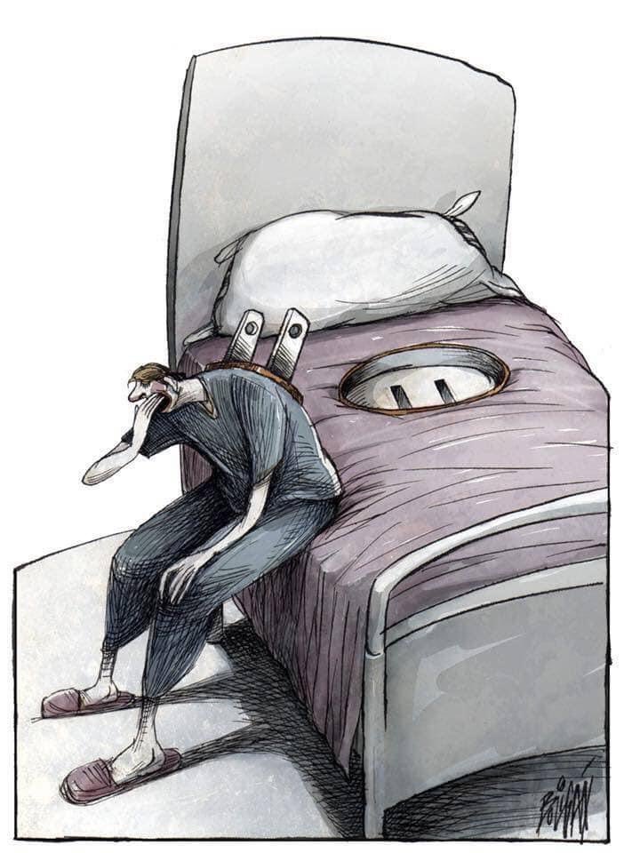 Blackletter007's tweet photo. Fun fact: if you sleep on your back you get more intense or scary dreams but if you sleep on your side you get more positive dreams and on your stomach you usually get more erotic dreams https://t.co/mCKS74HrJq