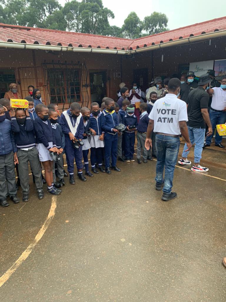 ATMovement_SA's tweet photo. [UPDATE]

President @ZungulaVuyo and his delegation made a stop at the Cutshwayo Primary school Pinetown KZN and donated 200 school shoes. https://t.co/IS7ug1jHDT