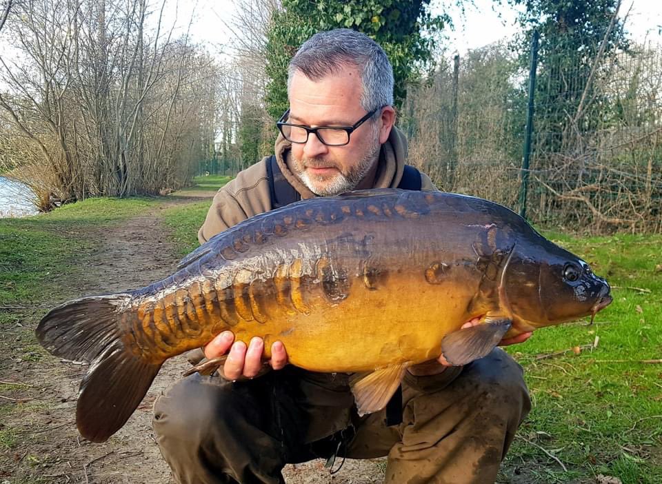 jhbaits's tweet photo. Gareth Evans managed a couple of day trips this week to the local club water. Although one or two fish had been out over bait recently he decided zigs soaked in Nuti B glug were the best option. 

#JHBaits #nocompromiseonquality #thefuture #onlythebestcarpfood #HighAttract #NutiB https://t.co/5u6QkbtKbM