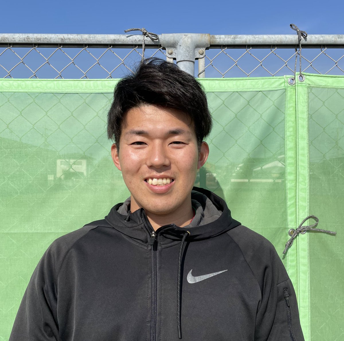 Pythons_Ball's tweet photo. 【部員紹介】Vol.6
① 河原一樹
②工学部 電気工学科 4年
③OL/LB
④鳥取県
⑤��ートレース
⑥案外痛くないです。
#春から山口東京理科大学
#春から理科大
#春からSOCU
#アメリカンフットボール部
#アメフト
#Ball_Pythons https://t.co/z1YLy01bnE