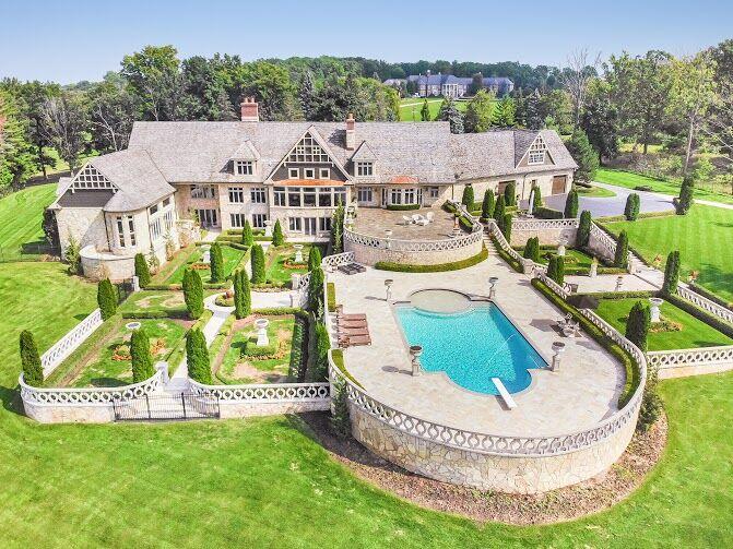 Dream home: 12-acre estate in Oakland Township comes with horse barn, helipad and heated pool bit.ly/3lRe1zA