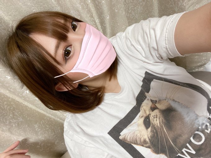 美容院行ったらさらに髪の毛短くなった&Sigma;(ﾟдﾟ；)  髪の毛伸ばしたいー！  人生初♡眉毛サロンも行ってきた💓 https://t.co/RfJnOIOyQv<a href="/tag/fantia"class="tags"><span>#fantia</span></a><a href="/tag/%E3%83%95%E3%82%A1%E3%83%B3%E3%83%86%E3%82%A3%E3%82%A2"class="tags"><span>#ファンティア</span></a>