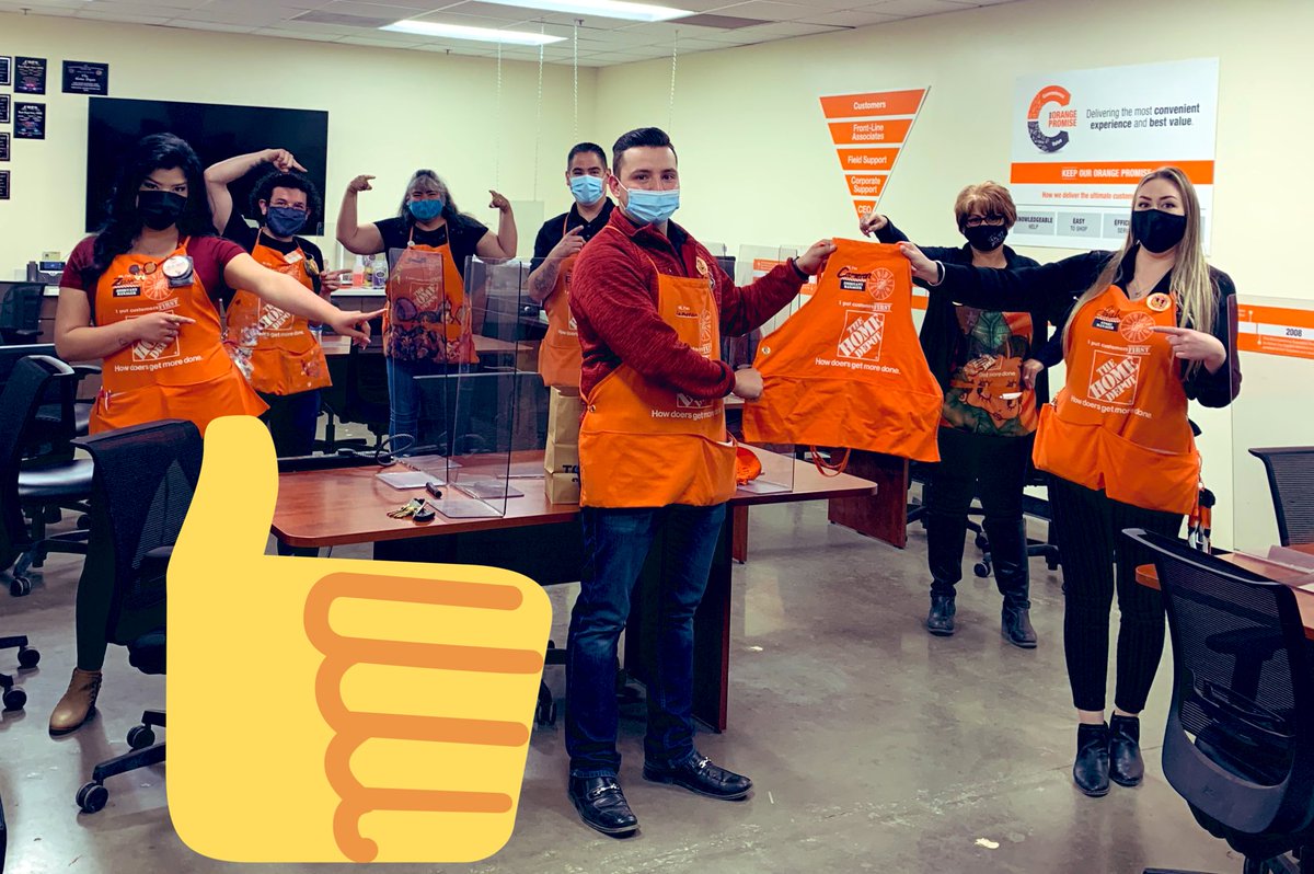 Sarah Monaco tweet media