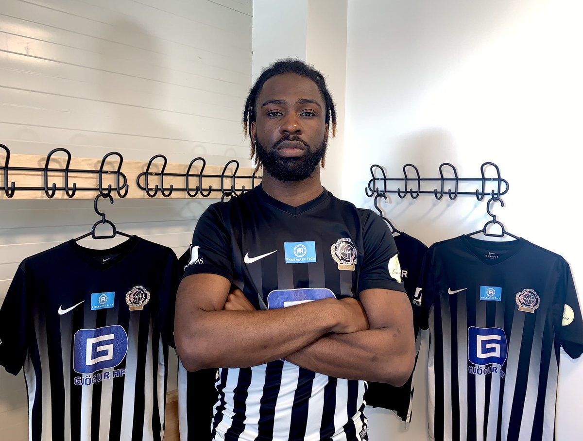 Jeffrey Monakana til liðs við Magna!

Jeff er 27 ára enskur reynslumikill vængmaður sem kom upp í gegnum akademíu Arsenal. Hann lék lengst af með Preston North End ásamt fleiri liðum þar í landi. Einnig hefur hann leikið fyrir Aberdeen, FC Voluntari og Fjölni síðasta sumar! 💪🏼⚽️