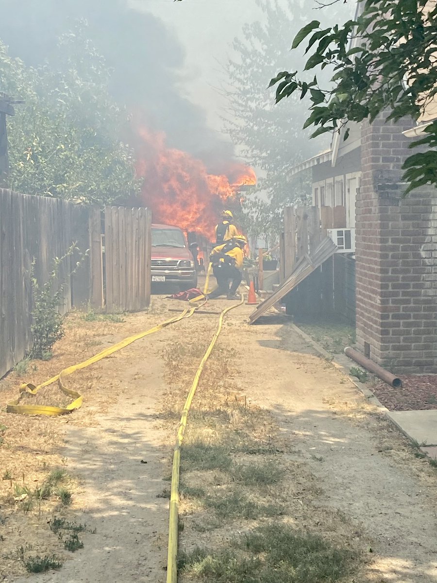 templetonfd's tweet photo. April is Wildland Urban Interface Month and we would like to remind the public that fire season is right around the corner. Please take the proper measures and ensure your home and vacant lots are fire safe! #WUIAwarenessMonth #WildfirePrepardness https://t.co/5TDQgYJvRx