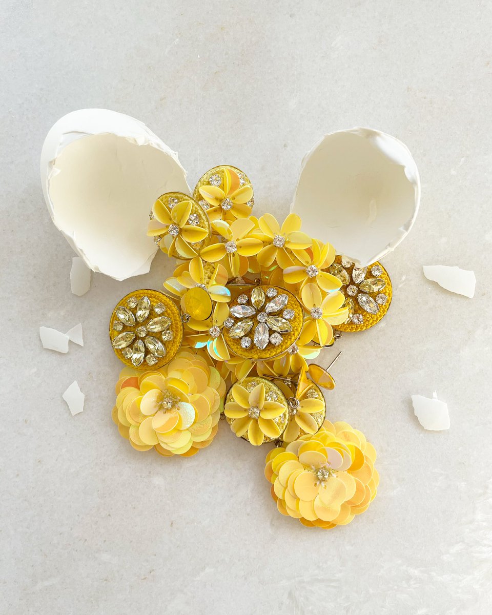 POzevlat's tweet photo. Happy extended Easter weekend🐣🌤👒🎀🌷#EasterWeekend #Easter2021 #fashionjewellery #earrings #handcrafted #handmade https://t.co/eDGG4iTfx9