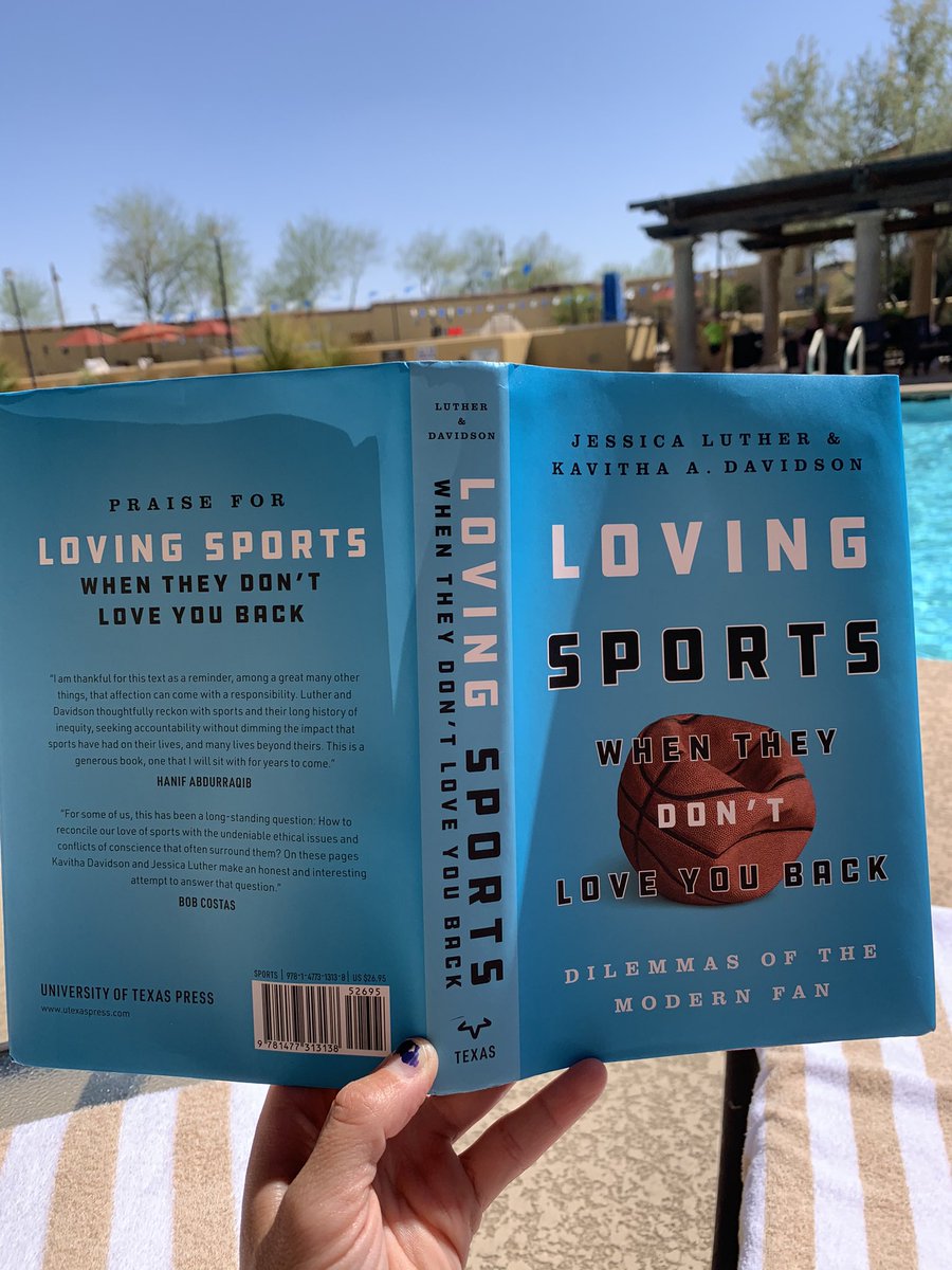 HistoryRunner's tweet photo. AZ☀️🌵forecast = perfect #LovingSports weather.
Thank you for this fantastic poolside read, @jessicawluther @kavithadavidson!! https://t.co/pFMY8thIOp