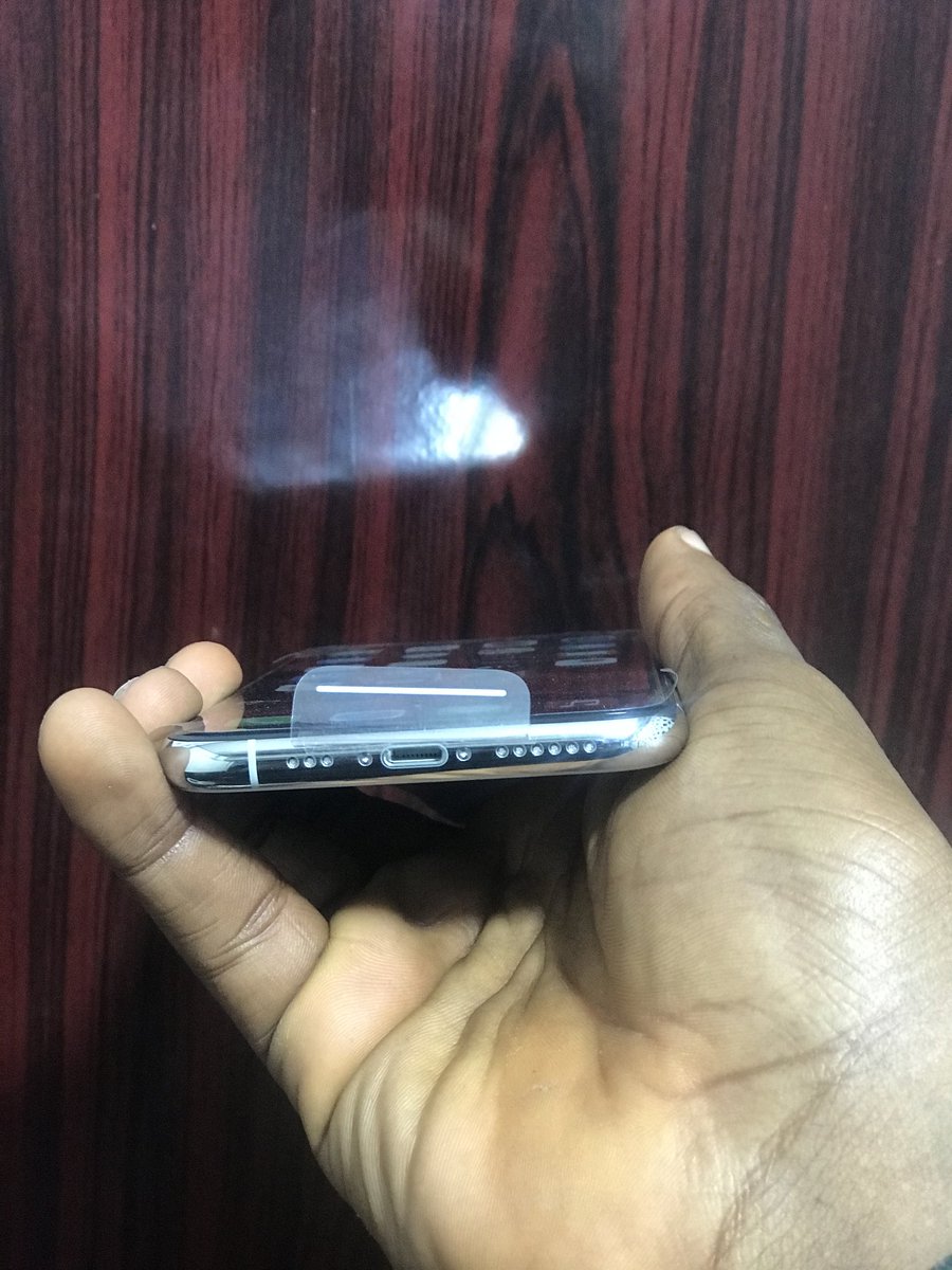 iBrandPlug's tweet photo. Please come and patronize us o.
A retweet will go a long way too....

IPhone 11 pro Open Box
256gb 
Worldwide unlock... 
Price: 300k

#HarassBuhariOutOfLondon Bella Liverpool Barcelona https://t.co/zPKiiBvSTx