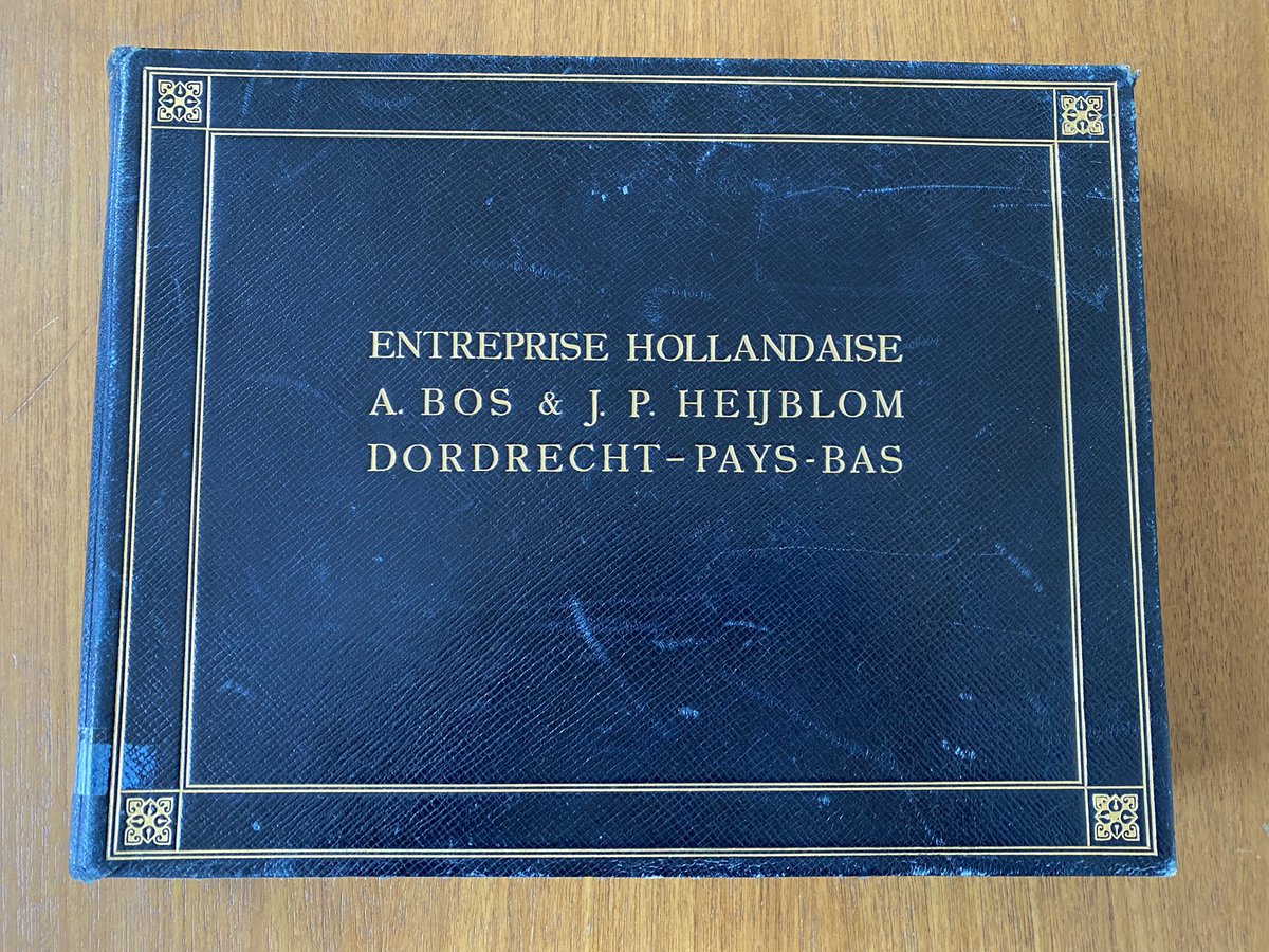 Een bijzondere vondst in ons fotoarchief over de verbreding en verdieping van het #suezcanel meer dan 100 jaar geleden. Neem een kijkje in het fotoboek via onze Facebook of Instagram pagina #nationaalbaggermuseum