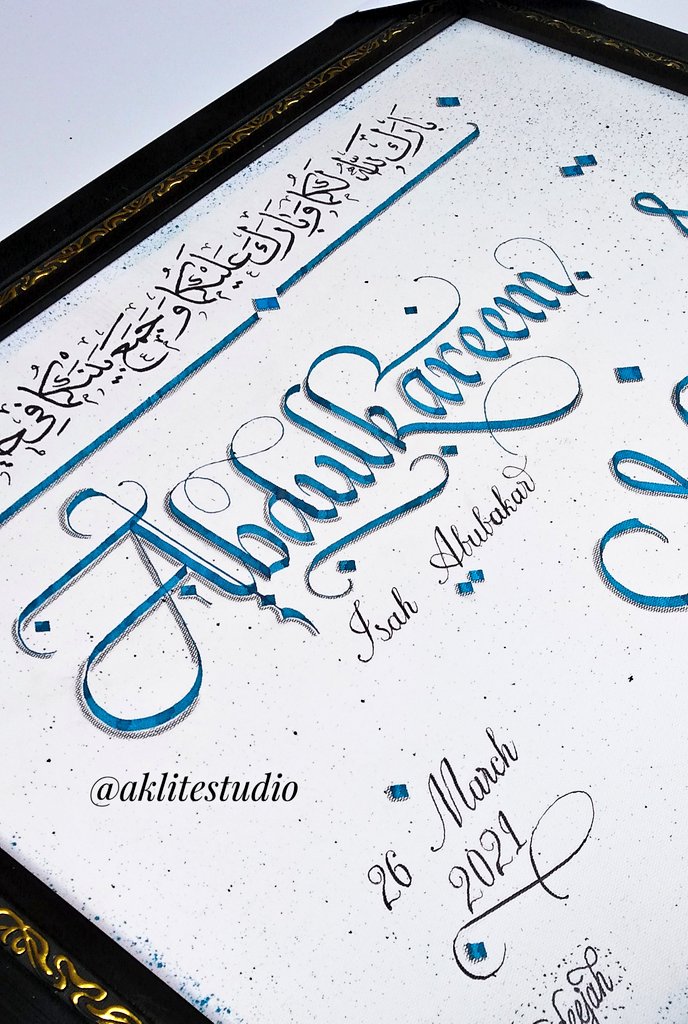 abukalligraphy's tweet photo. New ink x New paper =Amazing result 😍😍😍
.
.
.
credits
▫️English calligraphy &amp; packaging by @aklitestudio 
▫️Arabic typography by @anamuhtarifalkhat app...traced with qalam
▫️Framing by @shaper_ly 
.
.
.
#abukhadeejah #amidreees #aklitestudio #maryam  #abdulkareem #seblester https://t.co/595PVDyAJl