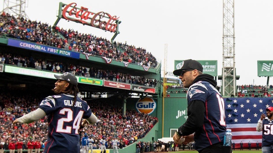Edelman11's tweet photo. You can either hit a curveball or you can't. That's the way it works. #GoSox https://t.co/jOcDR8Ixsd