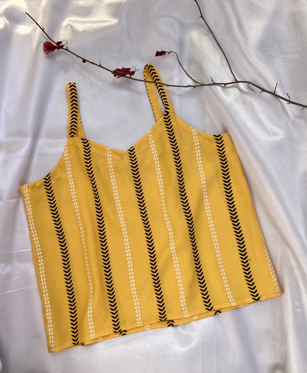 TheAdyaProject's tweet photo. Cute camisole tops, everyone! ✨

#smallbusiness #ShopLocal #supportsmallbusiness #womenowned #VocalForLocal https://t.co/L8y5Q1YEHp