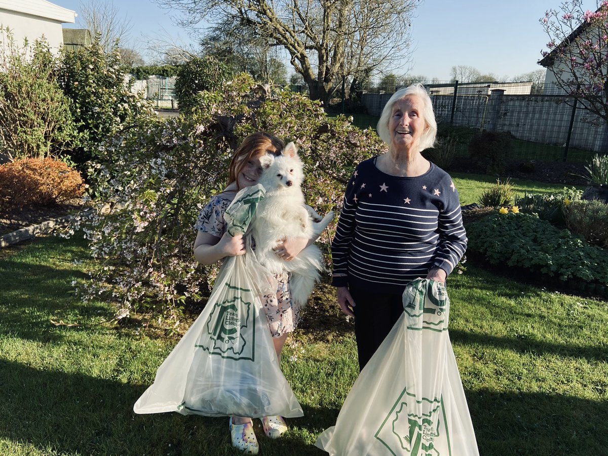 MaryMeehan17's tweet photo. What a glorious day for #TLC6 in Patrickswell!! Great tidy up done today. https://t.co/NJXFWmdLGf