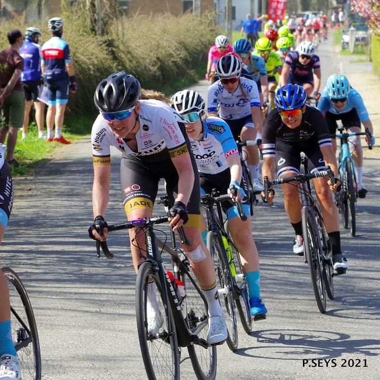 AnnSophieDuyck's tweet photo. Race schedule for April 🔥:
👉 04/04: Ronde van Vlaanderen
@RondeVlaanderen
👉 07/04: Scheldeprijs
@Scheldeprijs 
👉 14/04: Brabantse Pijl
@DeBrabantsePijl
@FlandersClassic
👉 18/04: Amstel Gold Race
@Amstelgoldrace

@Multumct
@fietsencasperhulste

#season2021

📸: Philippe Seys https://t.co/LkXWjD2pXl