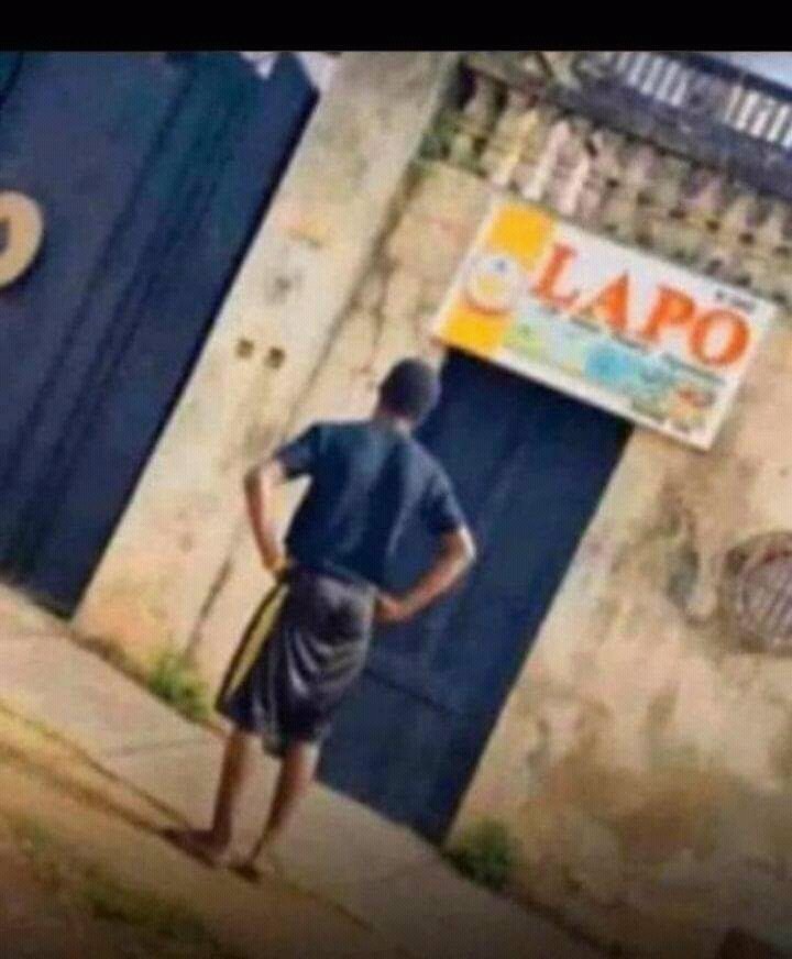 DrizzyMane07's tweet photo. A very short story!!
#EndSARS #USSD #HarassBuhariOutOfLondon || Reno || https://t.co/P7vUDxdarH