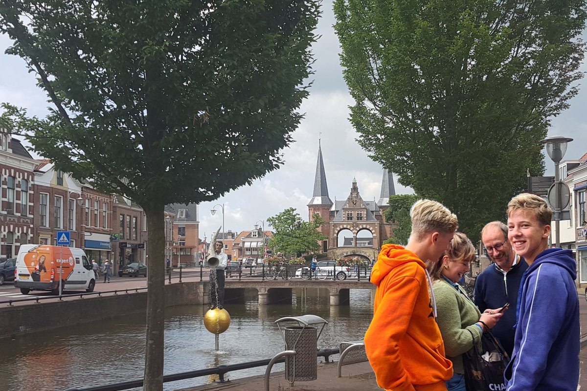 Ontdek Sneek met de interactieve Citygame Sneek. 

Een erg leuk - coronaproof - uitje om met je gezin, familie of vrienden te doen (1-5 personen). 
sneek.nl/nl/citygames